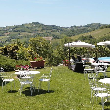 Aparthotel La Maragliana Castel Rocchero Exteriér fotografie